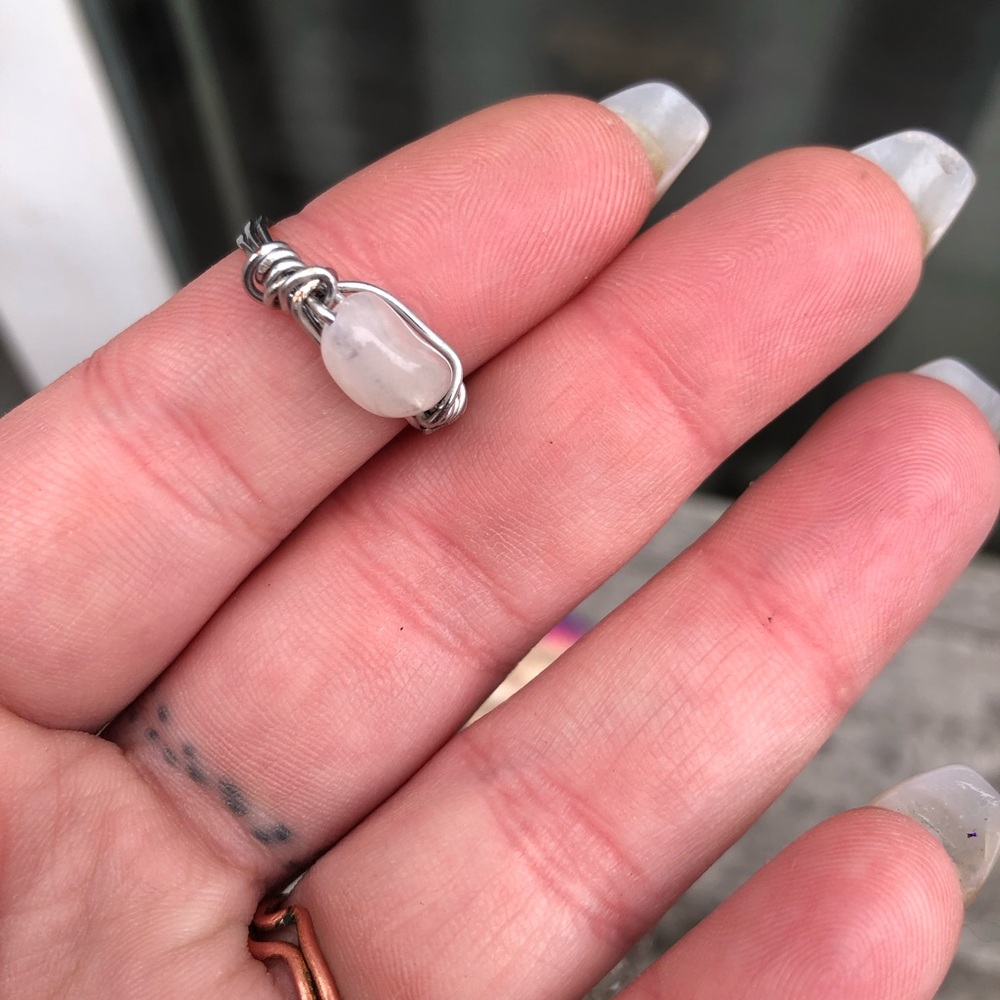 Rainbow Moonstone Irregular Beaded Wire Wrapped Ring - Size 8.5 - Picture 4 of 14